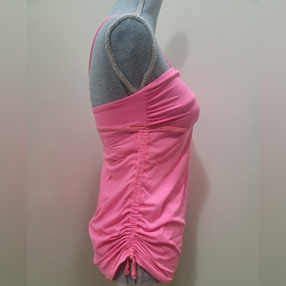 Lululemon tank top Pink coral neon color Cross crosstop.Scrunch sides P2p 15 L29 - Picture 6 of 7